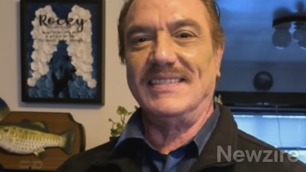 ICE detains legal immigrant Victor Avila